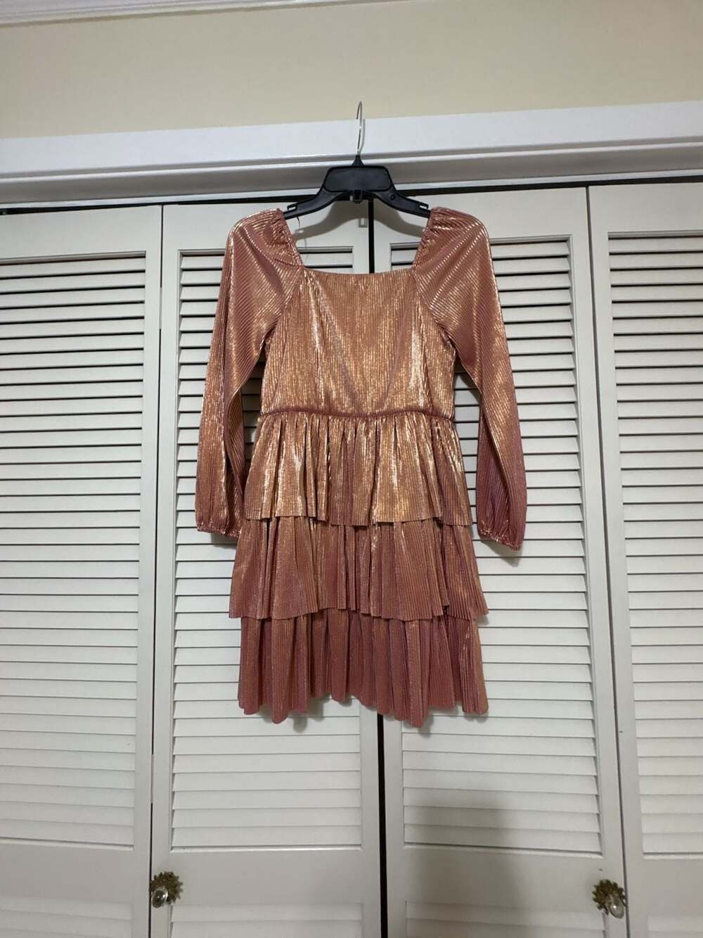GB Girls Metallic Tiered Dress Size 12 Rose Copper Long Sleeve Plisse